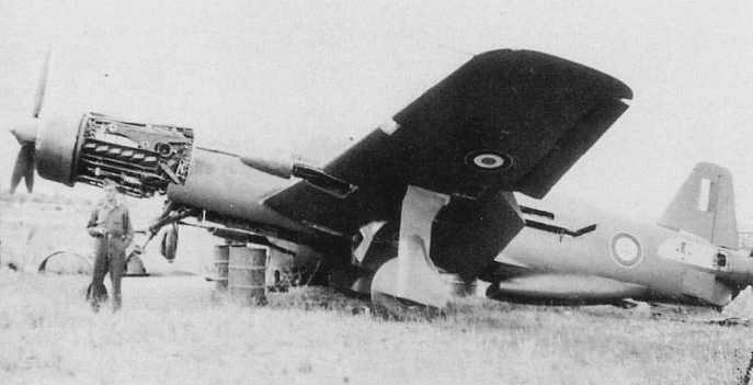 Do335-V14-B2-Prototype-(RP+UQ)-WrkN230014-(M14)-On-Landing-Paul-Badre-Got-Violent-Vibration-&-Cockpit-Smoke-&-Shut-Down-Both-Engines-&-Heavy-Landing-Blew-Right-Tire-&-Plane-Left-Runway-&-Hit-B26-August-8-1945_09f-s.jpg (44K)