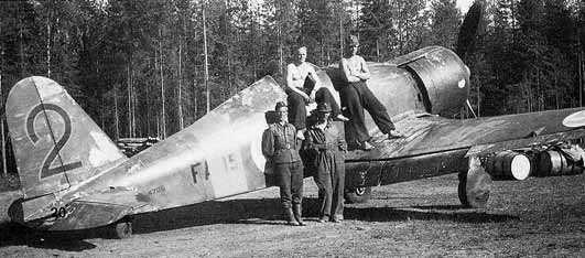 http://www.warbirdphotographs.com/Regia2/G50-420f.jpg